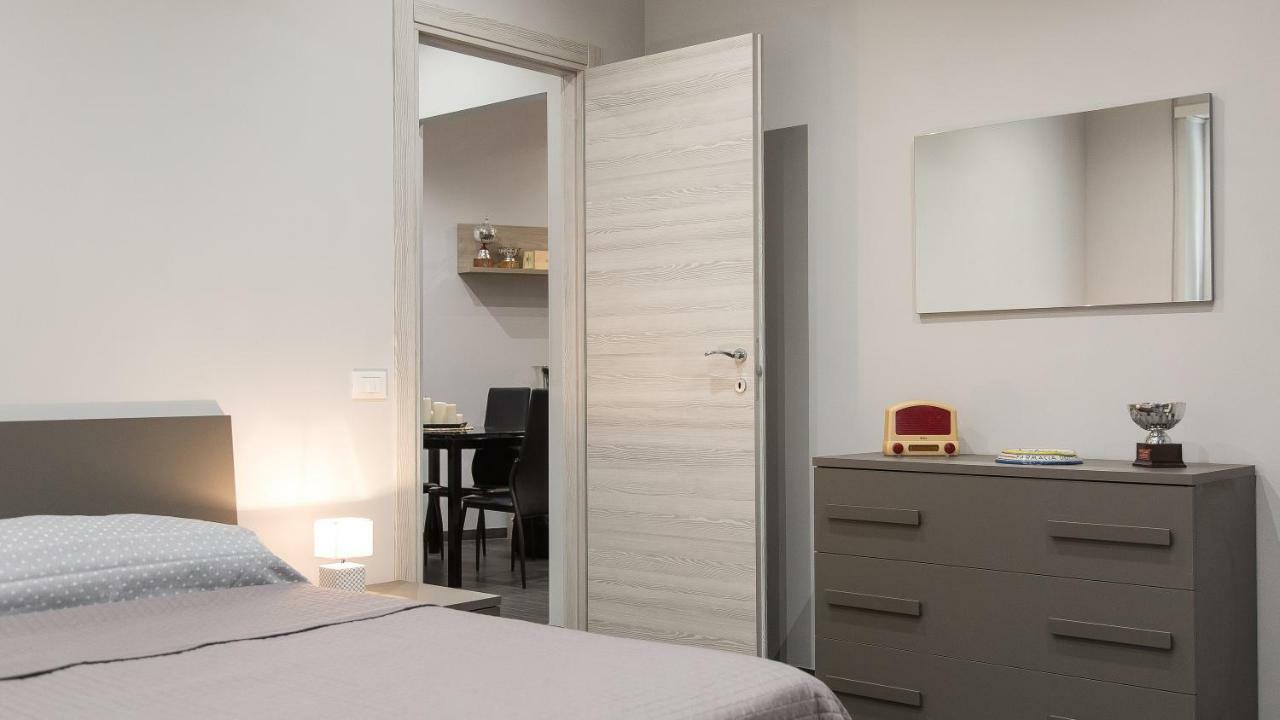 Rental In Rome Archimede Bagian luar foto