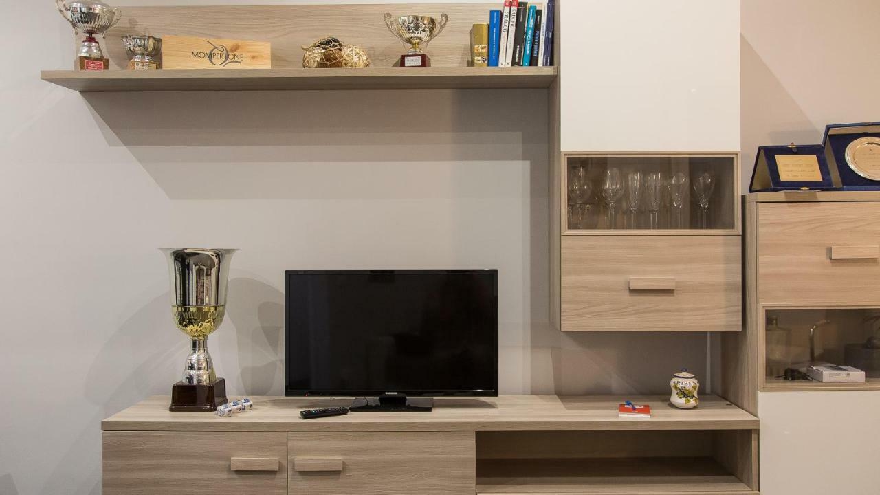 Rental In Rome Archimede Bagian luar foto