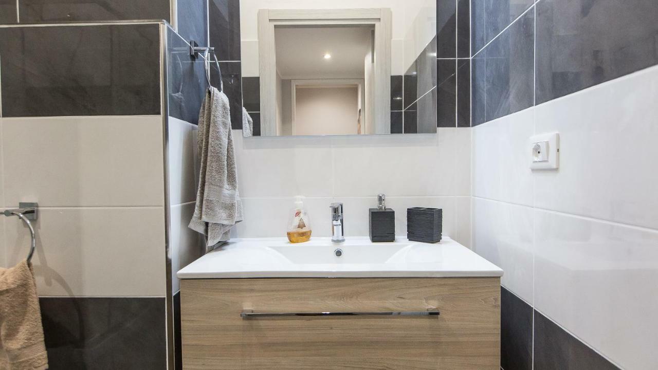 Rental In Rome Archimede Bagian luar foto